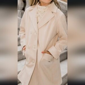 Ivy City Co. "Tabitha" Coat in Cream Suede
